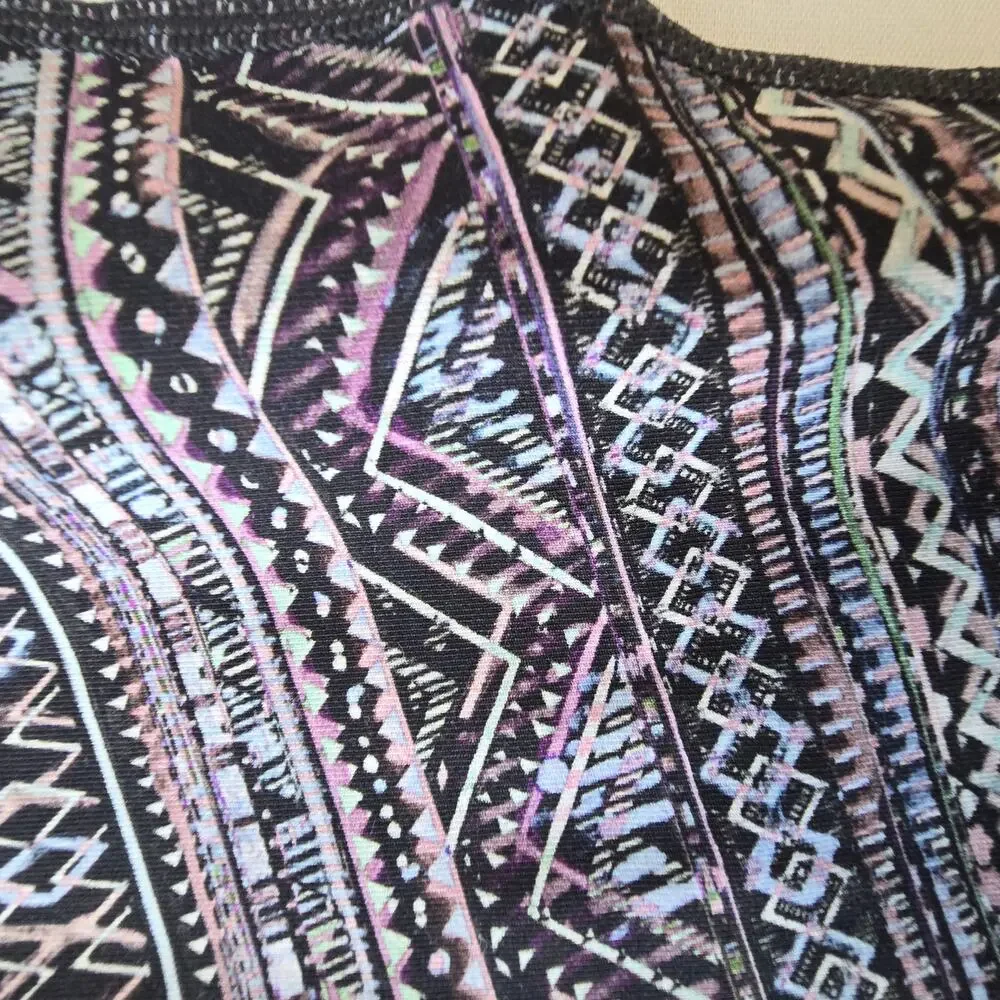 Lululemon Wunder Under high rise luxetreme tribal pace leggings / 4